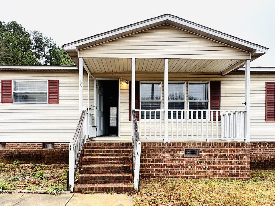 1st image of 61 Lexington Ln
