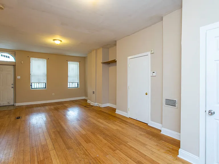 1604 N Bouvier St — Photo 24
