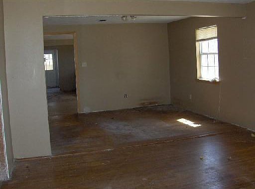 5th image of 430 Dexter Rd