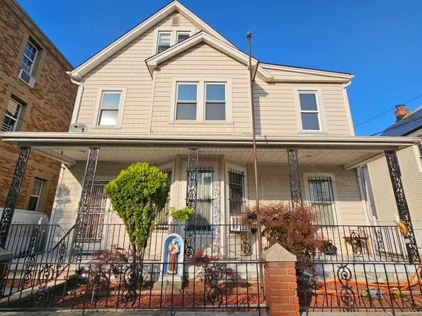 99-01 98th St #99-01, Ozone Park, NY 11416