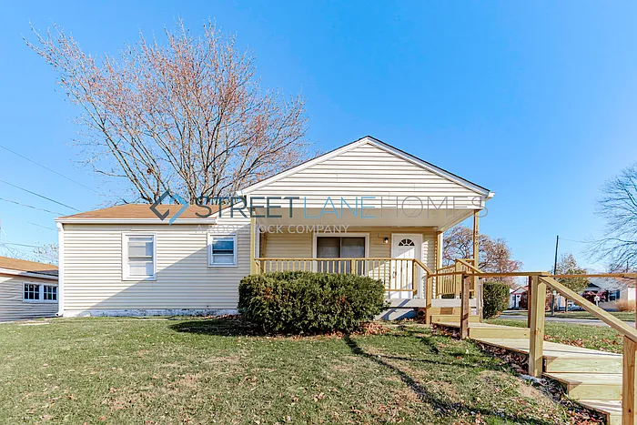 1809 N Irvington Ave photo 1