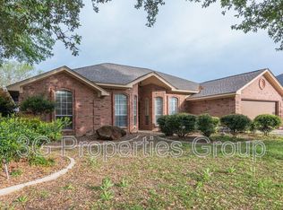 7 Roaring Creek Ct, Trophy Club, TX 76262