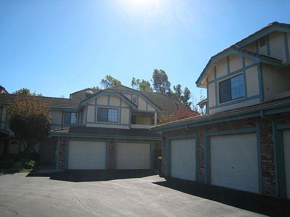 3rd image of 1496 Aarhus Dr Unit H