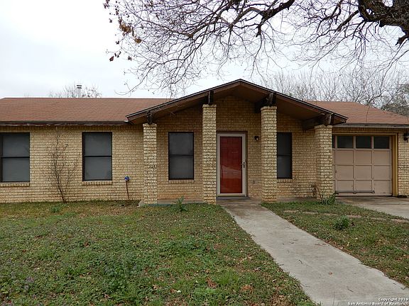 2nd image of 1008 LONGLEAF DR