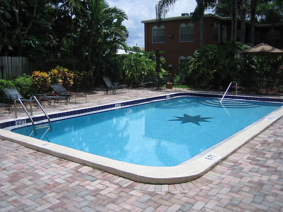2nd image of 1405 Miami Rd APT 20