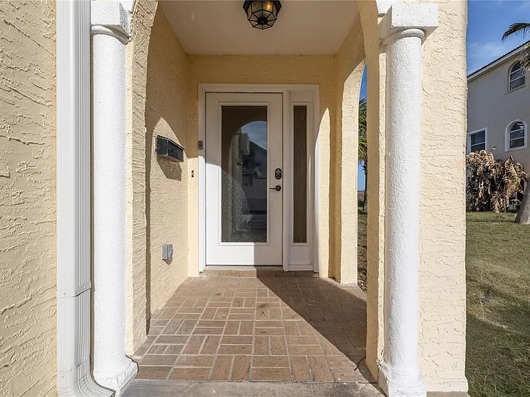 3074 Ocean Shore Blvd — Photo 5
