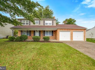 34 Bunker Hill Rd, New Castle, DE 19720