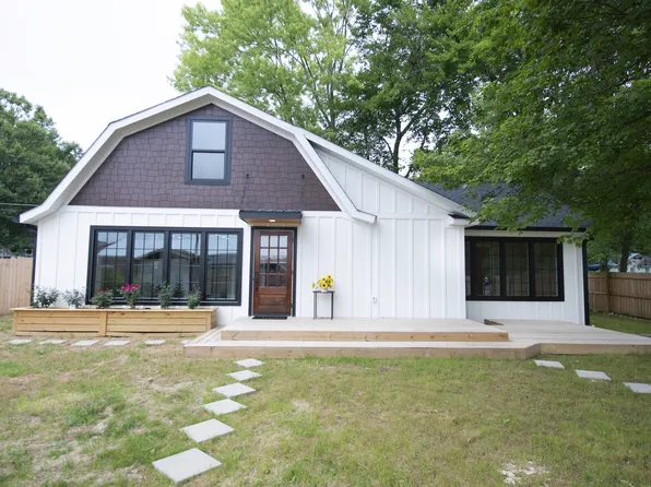 116 S Maple St, Tullahoma, TN 37388