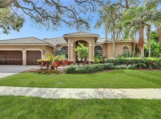 6486 NW 72nd Pl, Pompano Beach, FL 33067