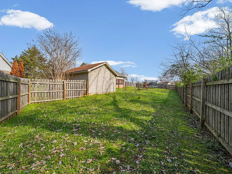2701 E Copeland Ct — Photo 32