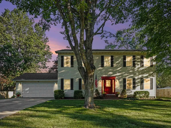 412 Liberty Rd, Sturgis, MI 49091