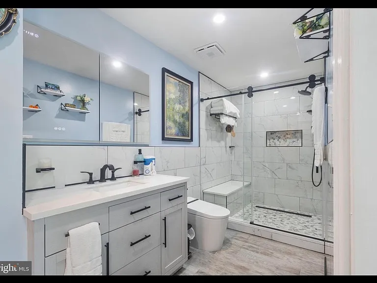 10230 Faire Commons Ct — Photo 8