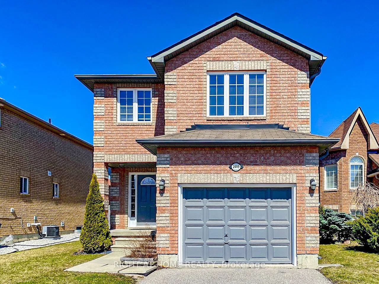 4 bed, $3,200 — Photo 1