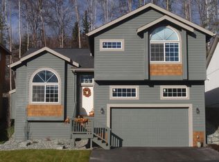 20495 Birch Crest Ln, Eagle River, AK 99577