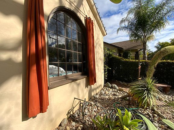 4th image of 1821 Paloma St