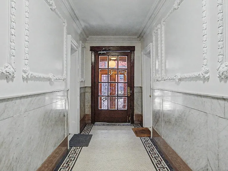 329 Union St #1C — Photo 16