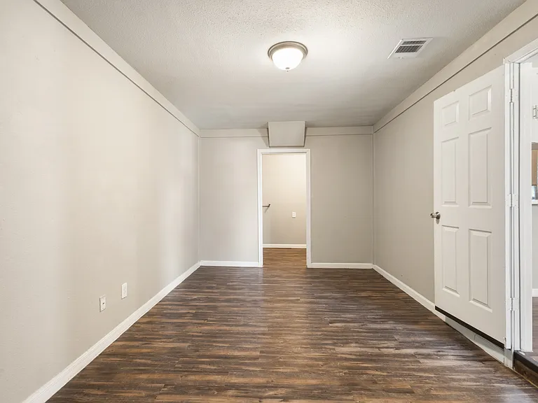 167 Brandywine Ave — Photo 8