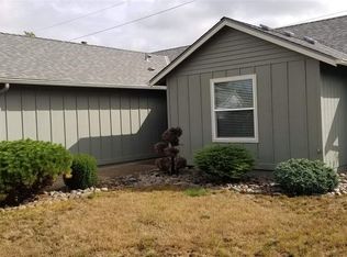 281 N 12th St, Independence, OR 97351