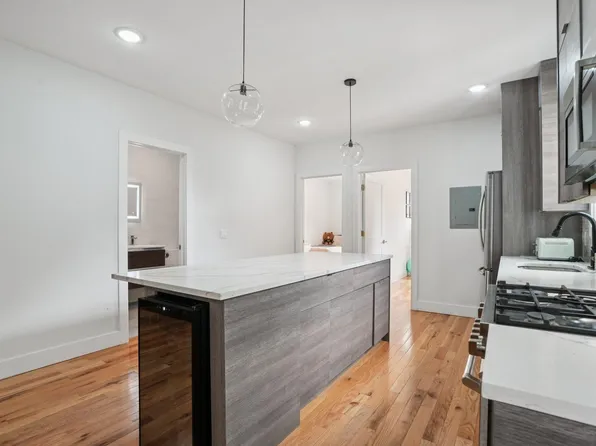 72 Columbia Avenue image 10 of 28