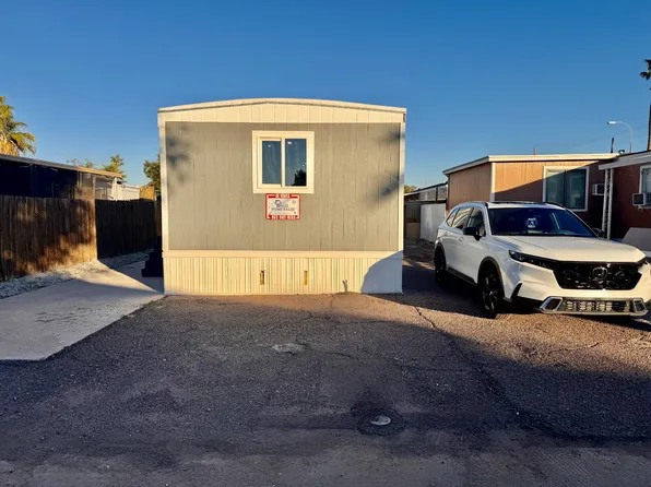 8595 N 71st Ave Lot 71, Glendale, AZ 85301