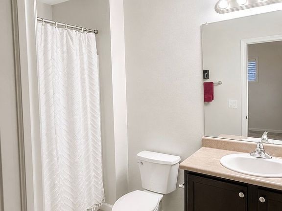 5th image of 10104 Agate Ln