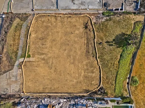 917 Enchanted Way, Pacific Palisades, CA 90272