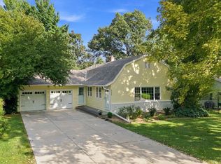 3125 S 102nd St, Omaha, NE 68124