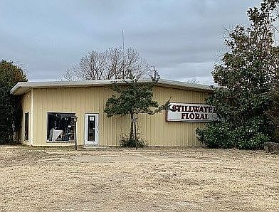 Front of 50' x 60' Building