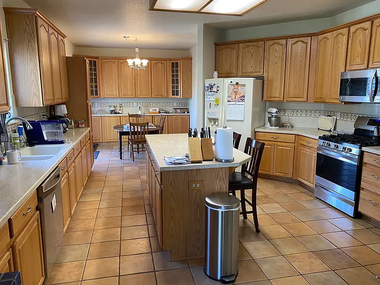 1766 Preston Dr — Photo 45
