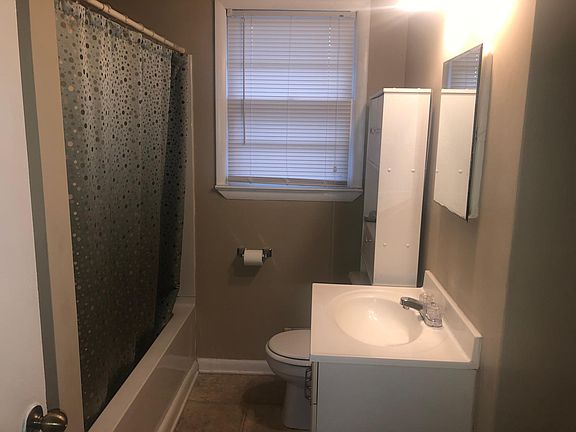 5th image of 152 Melinda Way SE