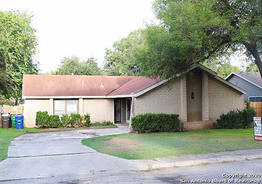 1st image of 2703 Lakeplains St