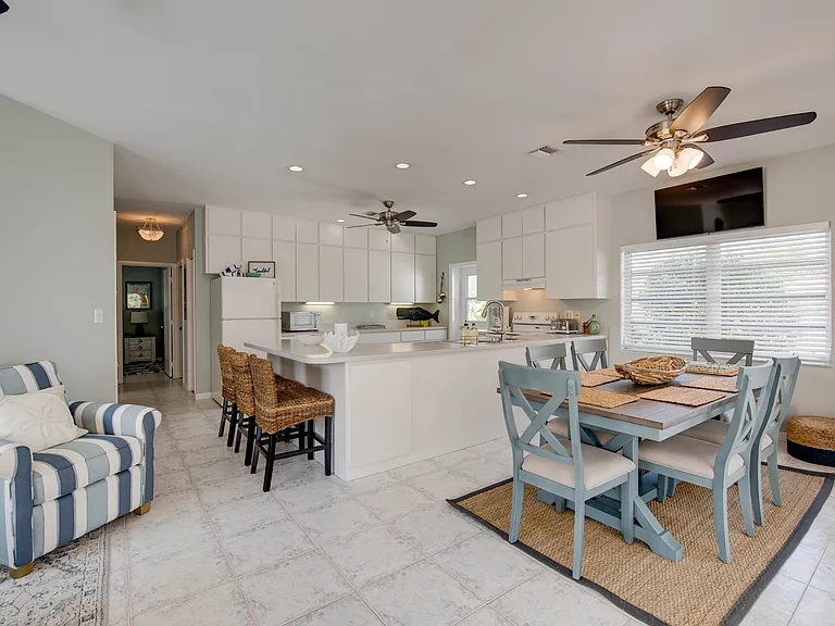 17224 Green Turtle Ln E — Photo 12