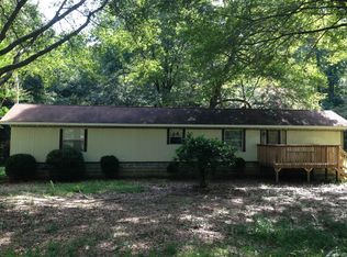 1136 N Pomona Rd, Hampton, GA 30228