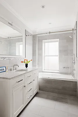 Sold by Compass | media 17