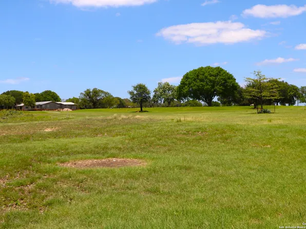 4 WOODVIEW CIR LOT 4, Bandera, TX 78003