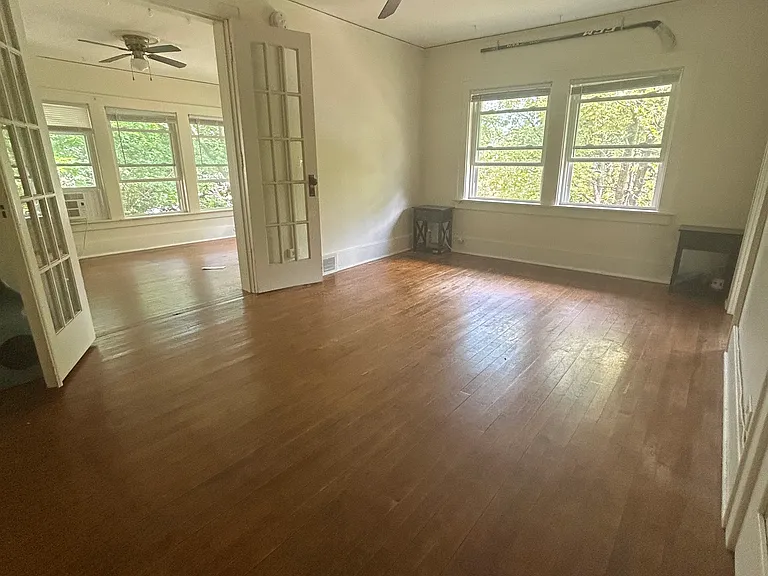 148 Marston Ave #4 — Photo 5