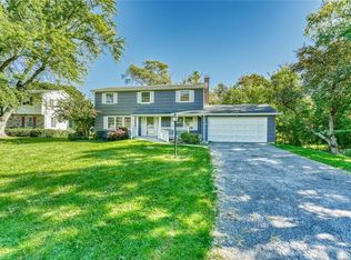 44 Roby Dr, Rochester, NY 14618