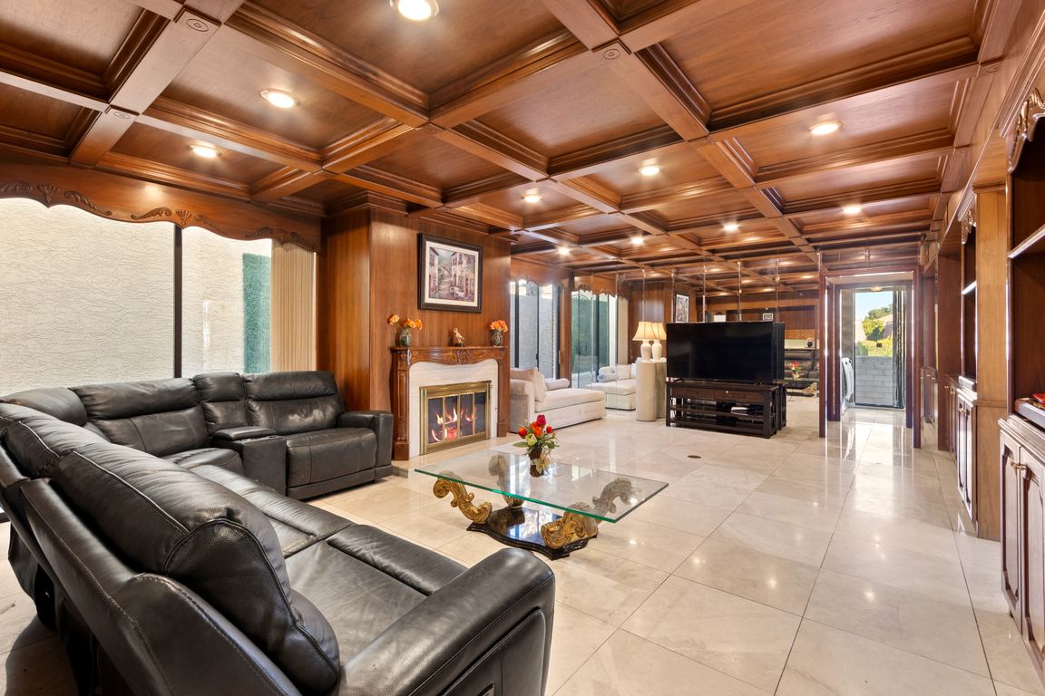 next background image