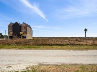 338 Atkinson St, Crystal Beach, TX 77650
