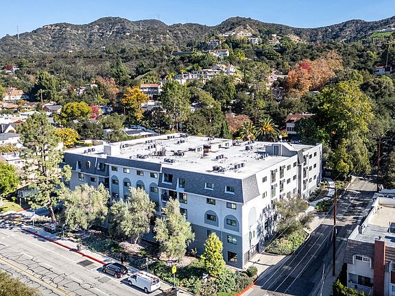 4th image of 1636 N Verdugo Rd