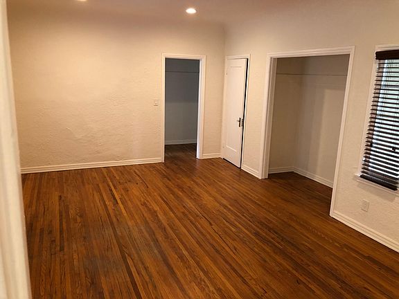 2nd image of 1011 N Alfred St #3