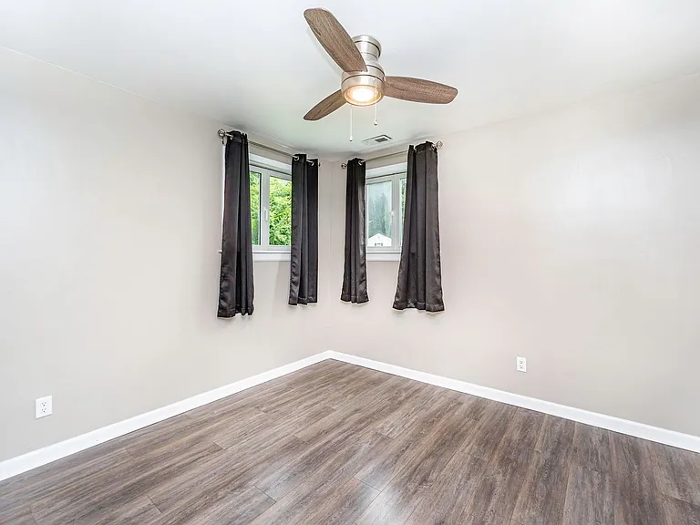 2506 Inman Ave — Photo 15