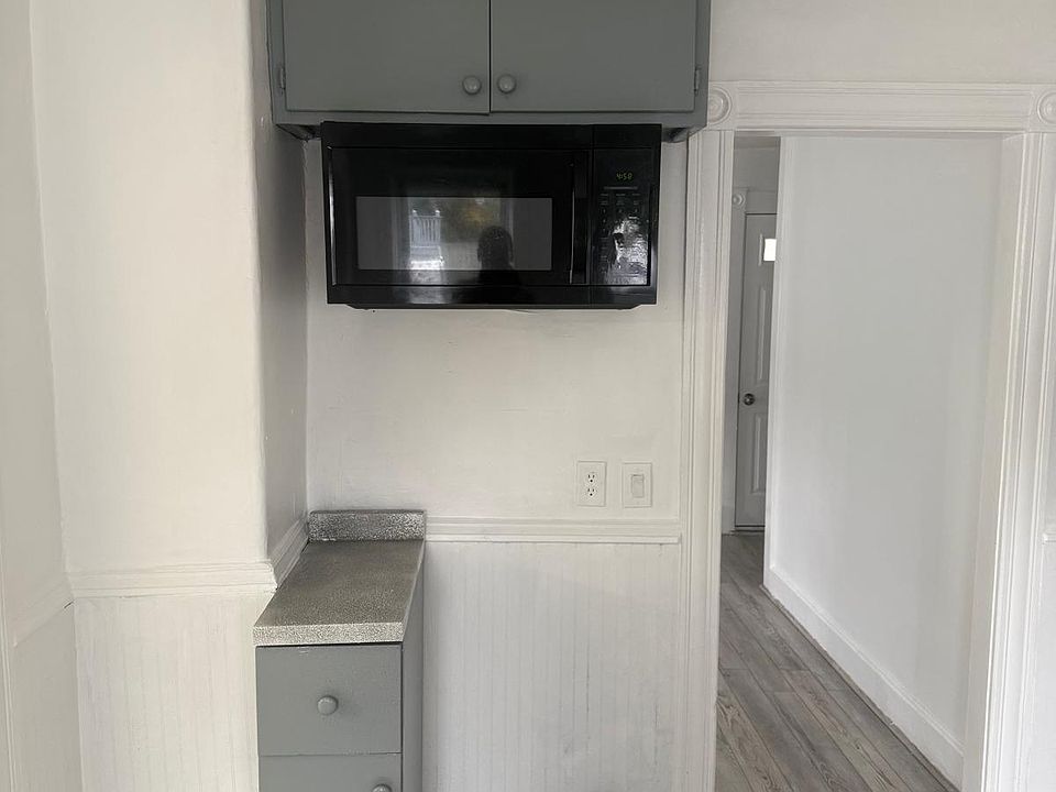 1st image of 35 Aldrich St #3