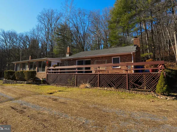 948 Dismal Hollow Rd, Front Royal, VA 22630