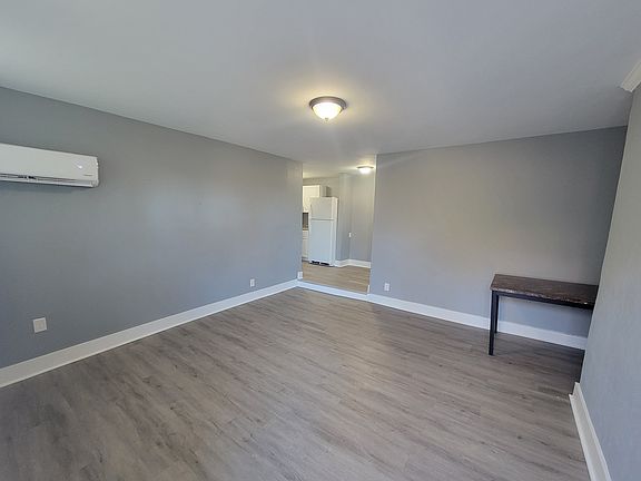 2nd image of 1308 17th Ave S #B