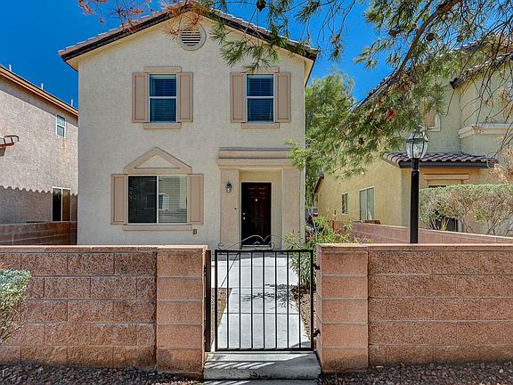 5th image of 249 Jaded Iris Ct