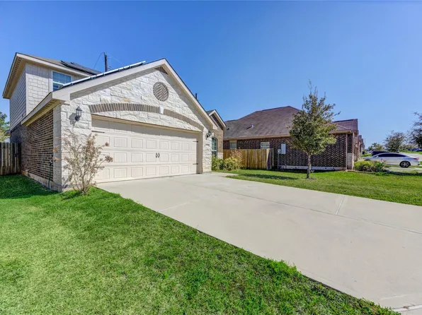 21330 Echo Manor Dr, Hockley, TX 77447