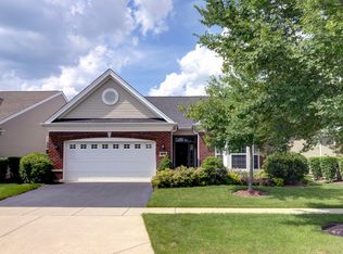 3876 Kingsmill Dr, Elgin, IL 60124