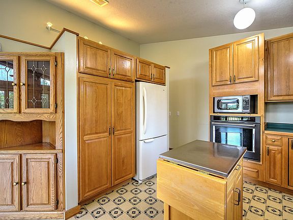 5th image of 2690 103rd St