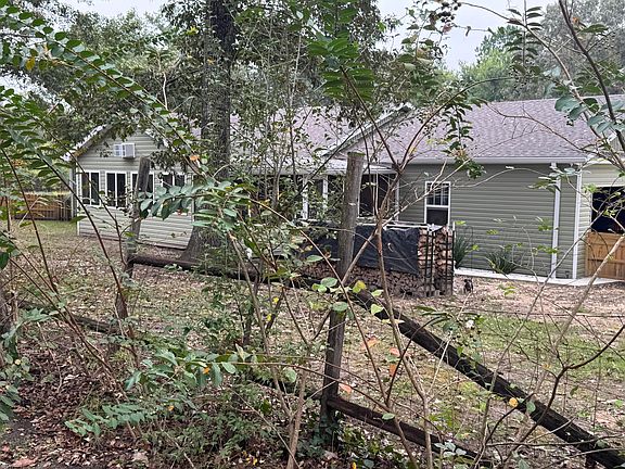 3rd image of 348 Old Clear Creek Rd